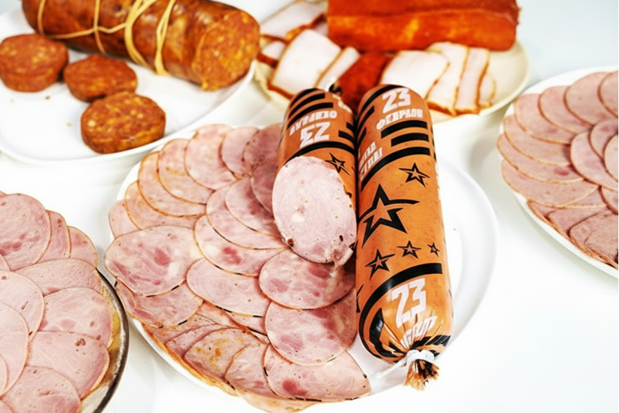 РЕЦЕПТ. Рубленая ветчинная колбаса праздничная «23 февраля» (варёная или варёно-копчёная колбаса)