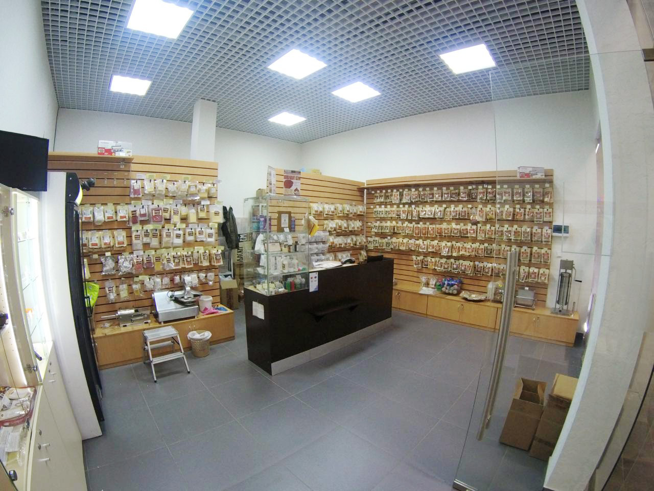 Емколбаски магазины в москве. Магазин емколбаски. Емколбаски магазины в москве. Колбаса емколбаски. Емколбаски.